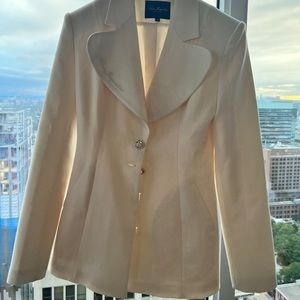 nana Jacqueline blazer size M like new